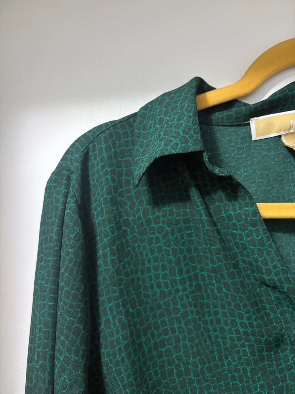 Michael Kors Green Crop Blouse Size Small